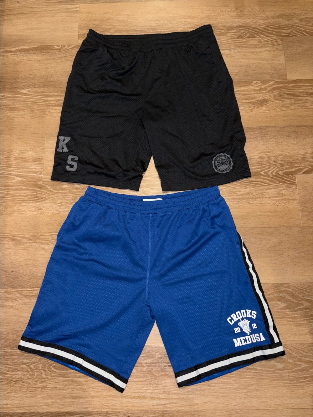 Crooks & Castles Men’s Mesh Basketball Shorts Lot Black Blue Size L XL Used